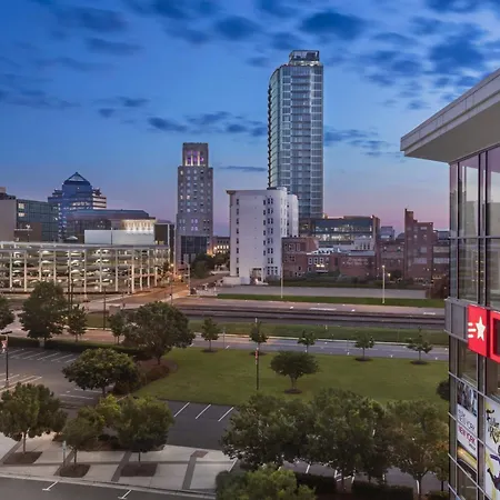 Hotel Aloft Durham Downtown Exterior foto