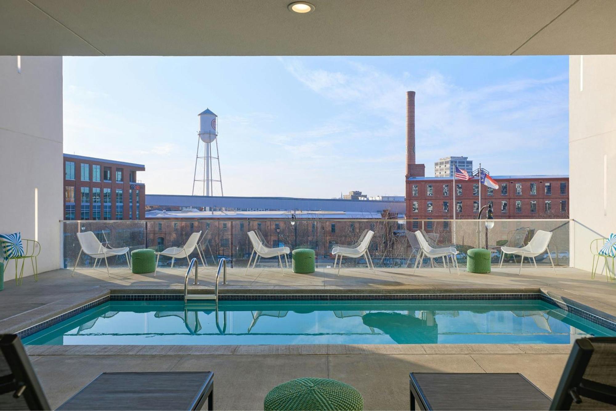 Aloft Downtown 4*