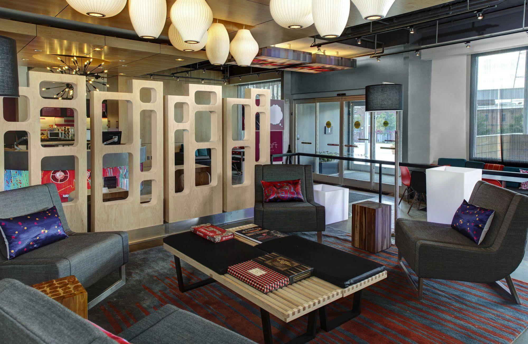 Aloft Downtown 4*