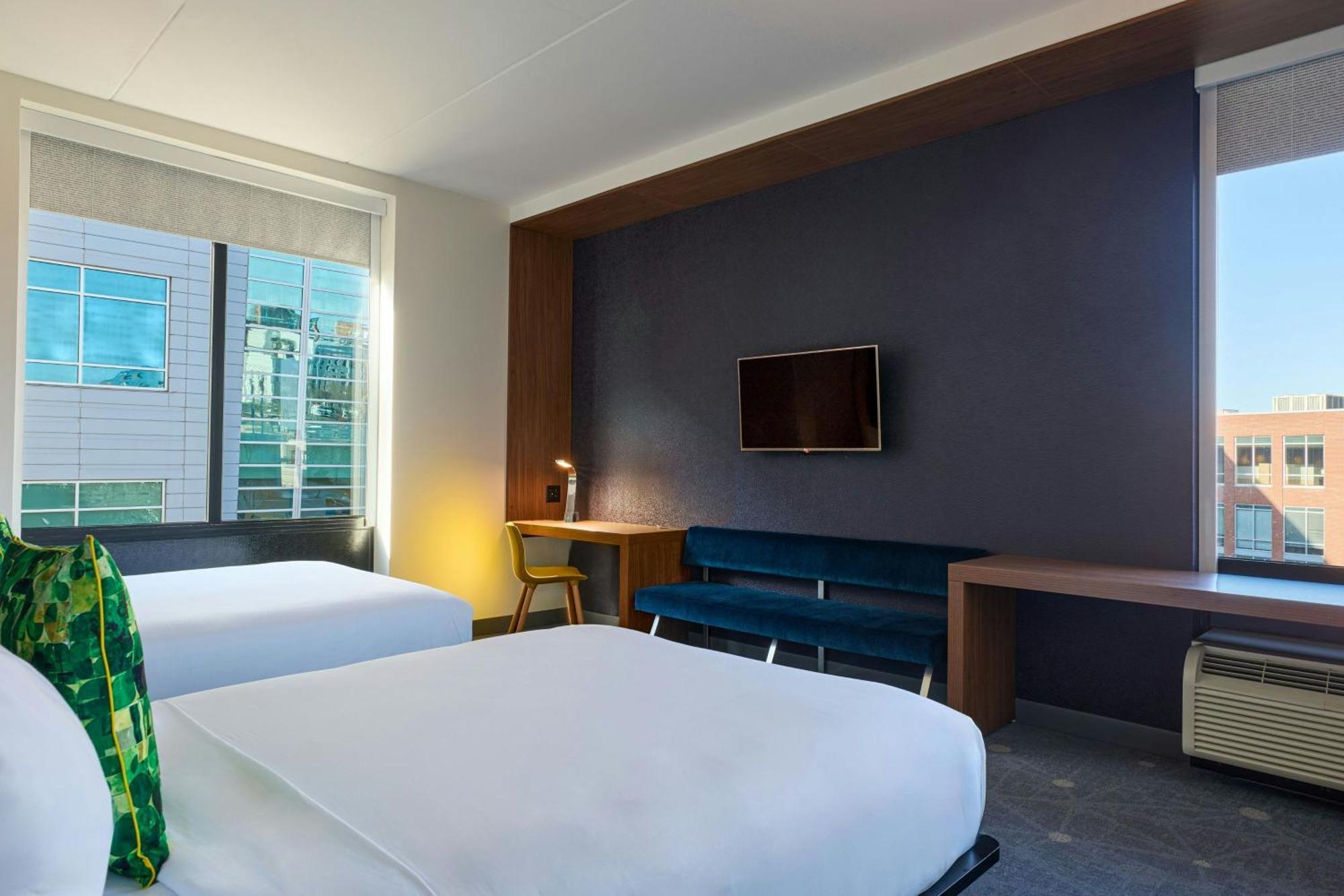 Hotel Aloft Downtown 4*