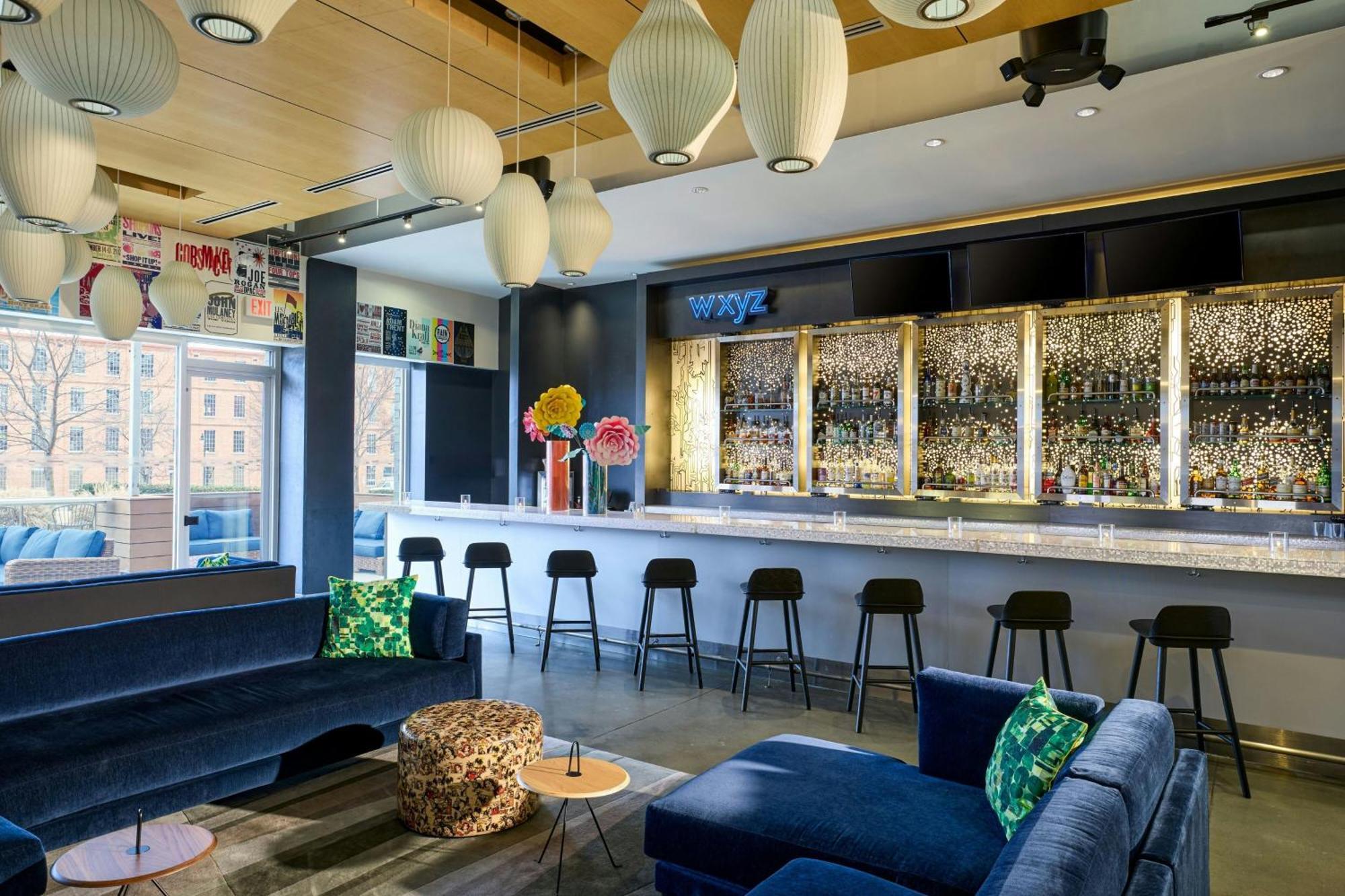 Aloft Downtown Hotel 4*
